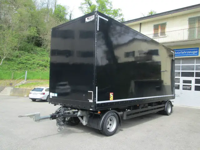 LECITRAILER, R2EI, Kunststoffkoffer