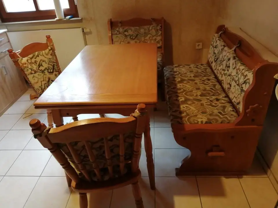 Eckbank+Stühle+Tisch