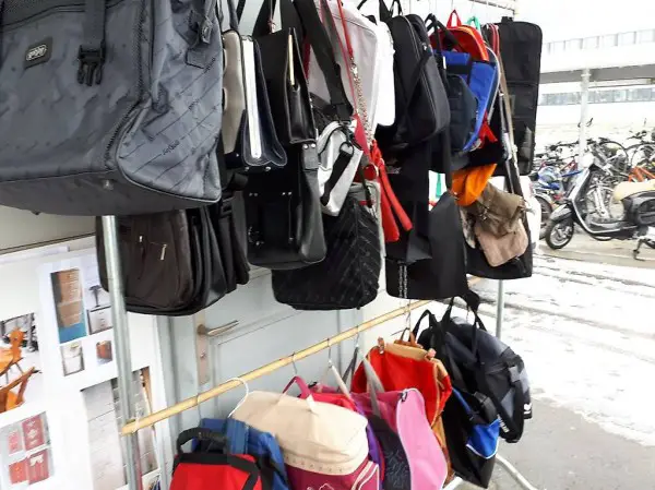 Taschen, Rucksäcke, Portemonnaies