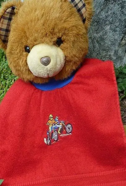 Lätzli bestickt, Töff