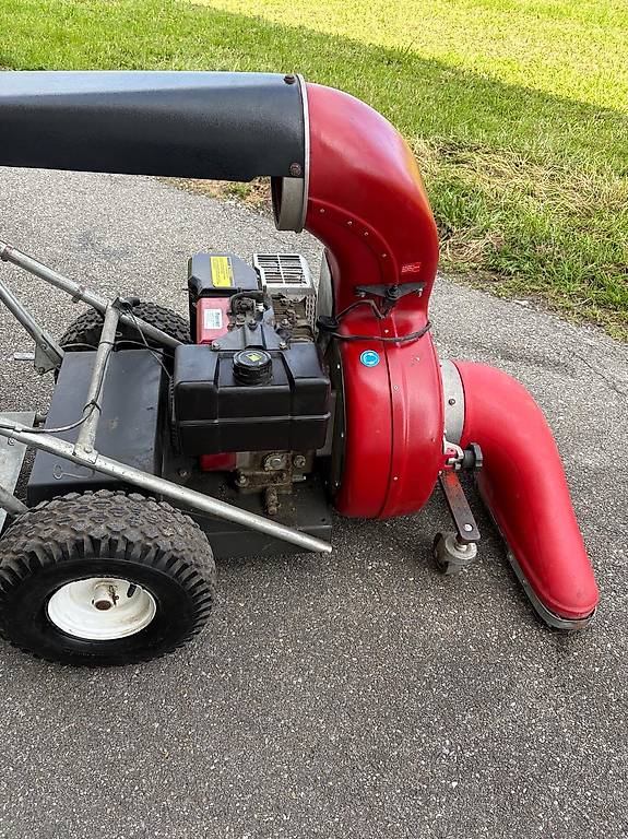 Laub-Sauger oder Motor für Bastler