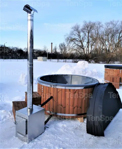 4-6 Personen Badefass aus GfK mit Aussenofen u. Whirlpool