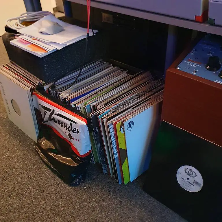 189 gebrauchte Vinyl Techno, House, Acid, etc.