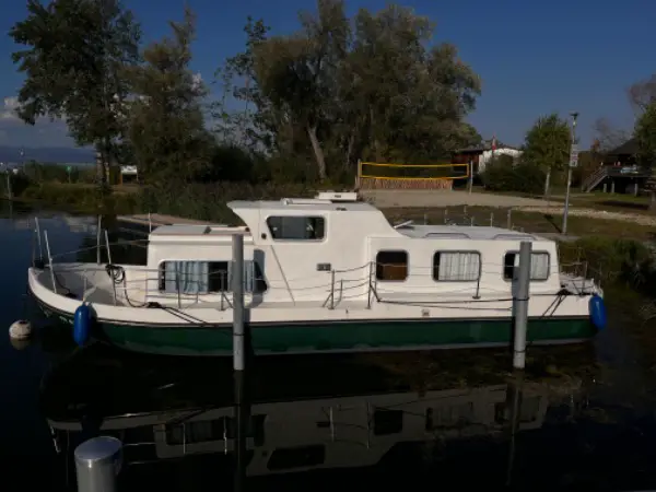 Motorschiff Jeanneau Eau Vive