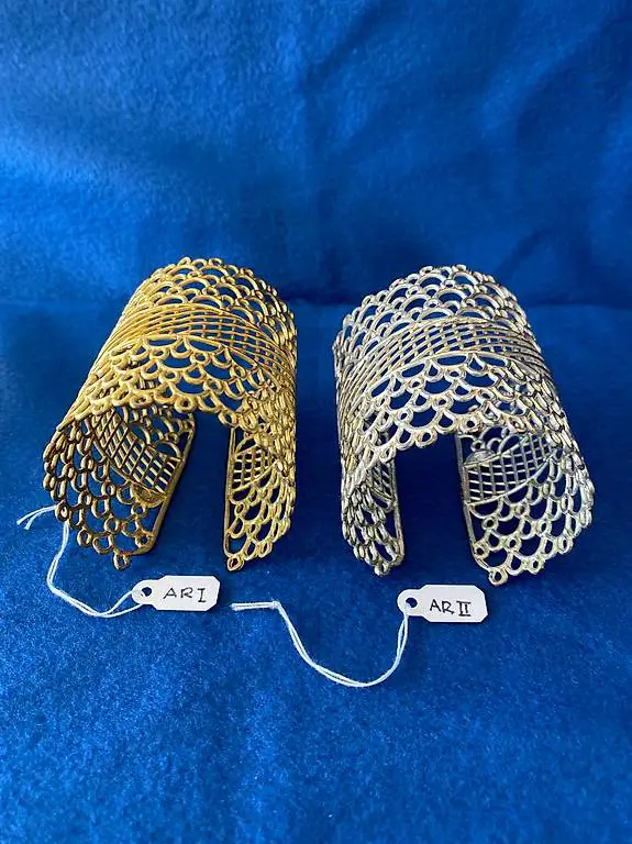 Goldschmuck Armreif Handmade 14 K vergoldet