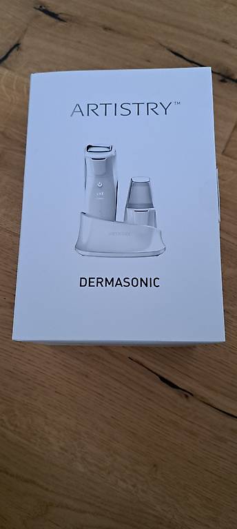 Artistry Dermasonic Gerät