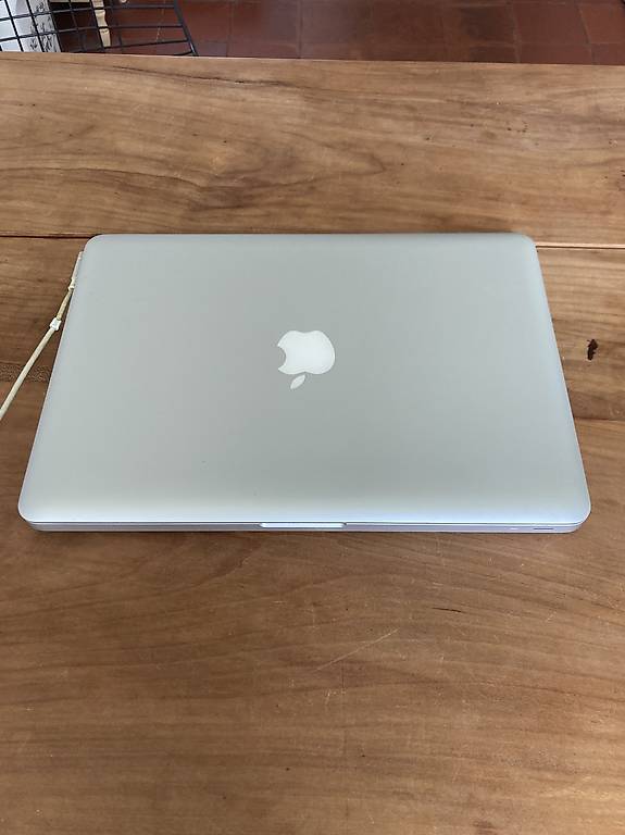 MacBook Pro (10 Jahre alt) zu verkaufen