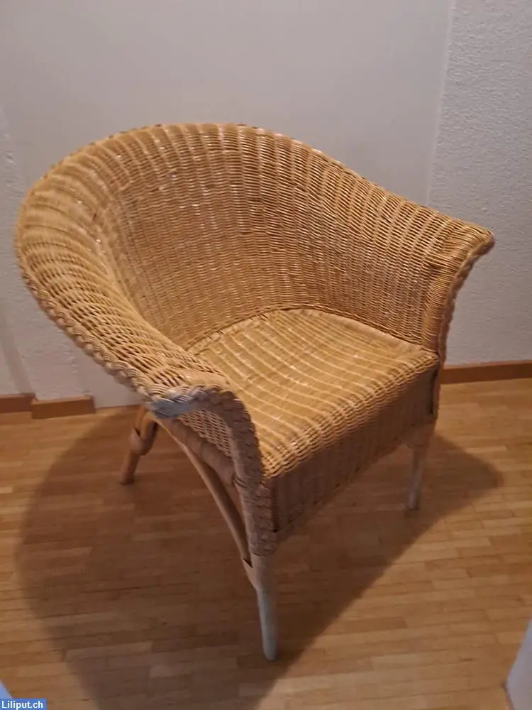 Rattansessel zu verkaufen