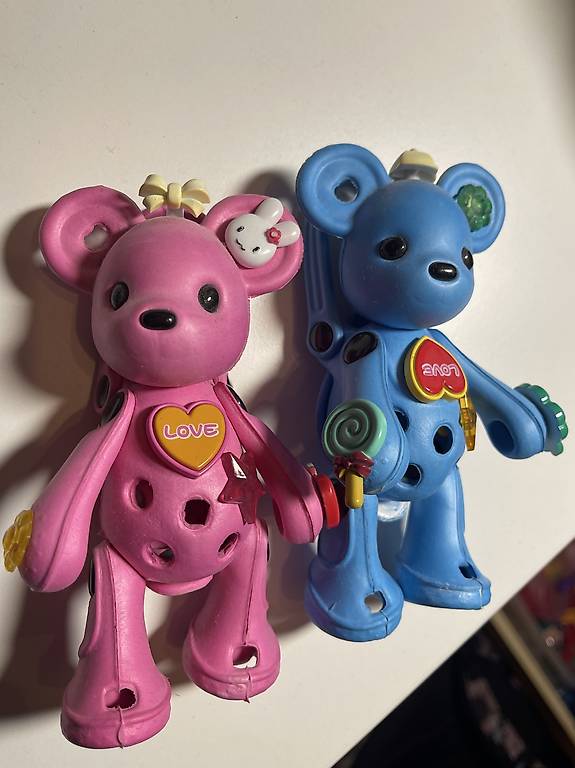 Bär aus crocs Material rosa oder blau