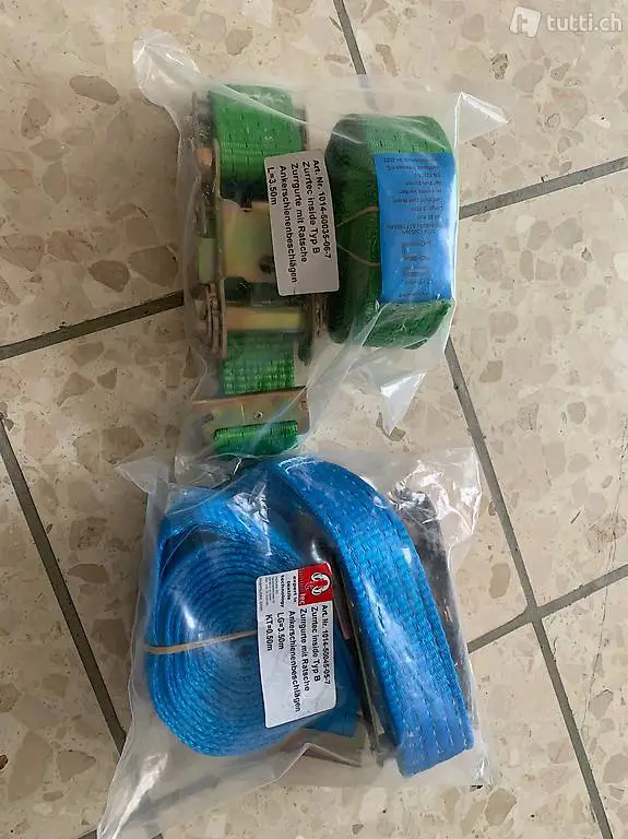 Zurrgurte mit Ratsche Ankerschienenbeschlägen