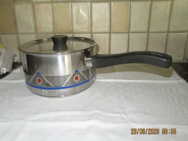  Pfanne, Kochtopf, Kasserolle mit Deckel, Chromstahl