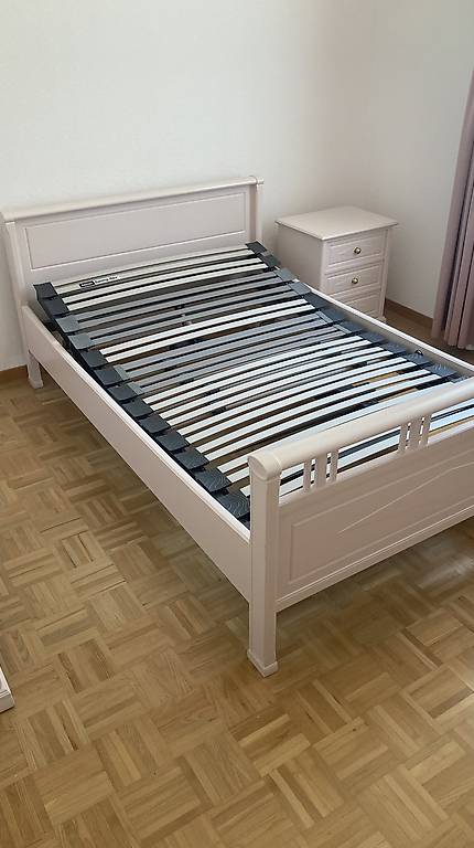 Sehr schöne und hochwertige Schlafzimmermöbel