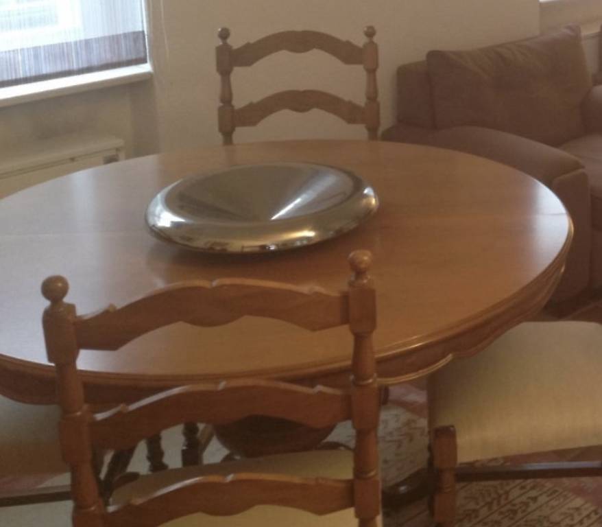 Regalo tavolo in noce