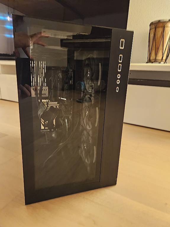 PC Gehäuse, Mainsboard, Kühlung