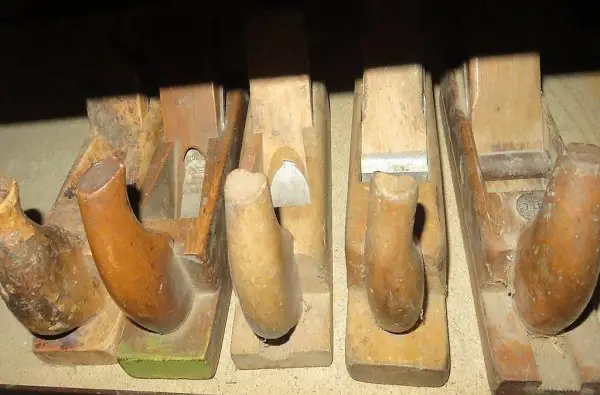 5 Schreinerhobel, alte Handhobel
