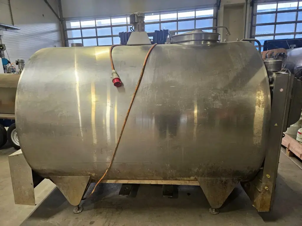 Milchtank Stationär 2 700 Liter