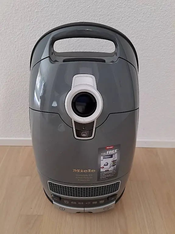 Staubsauger Miele C3