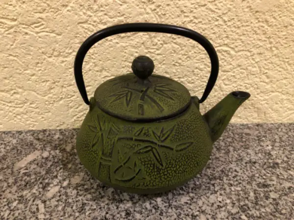 Schnäppchenasiatisches Tee-Set