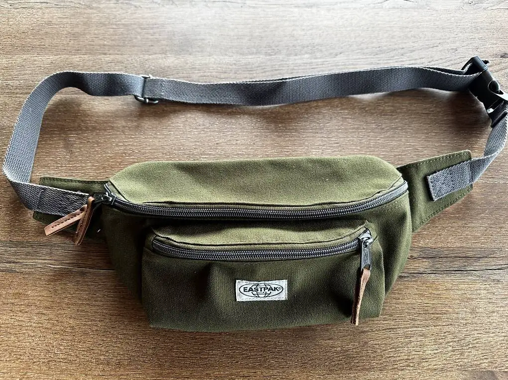 Bauchtasche Eastpack grün
