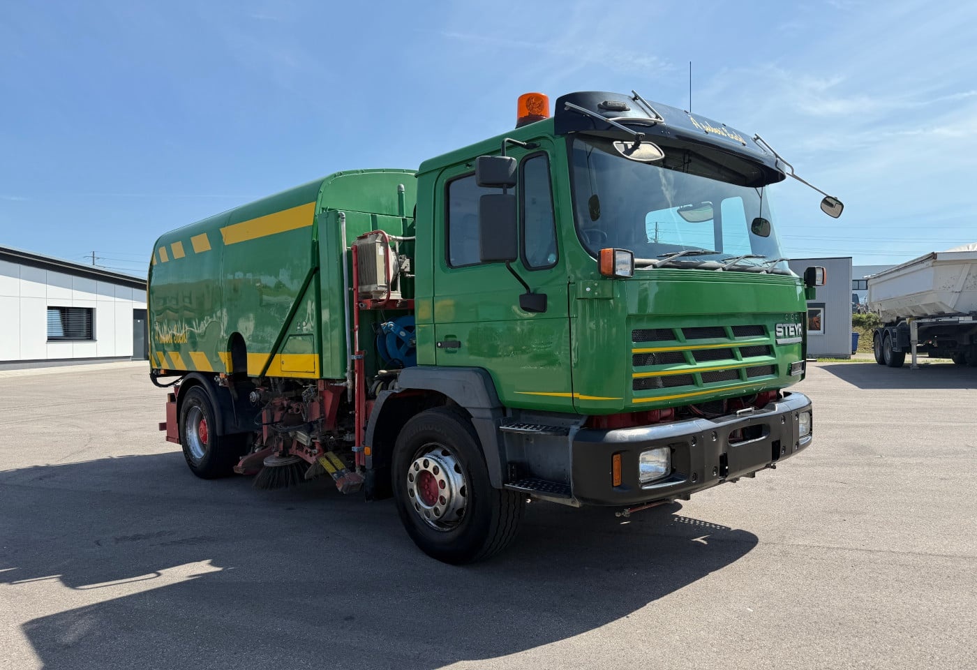 STEYR, 18.285 M39 Kehrmaschine / Swiss-Vehicle, Kehrmaschinen