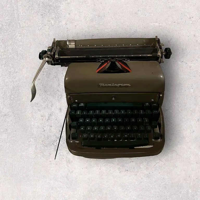 Remington Mid Century Schreibmachine - Jahr 1956
