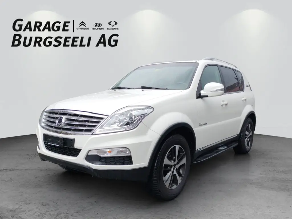 ssang yong rexton w rx 220 e-xdi executive