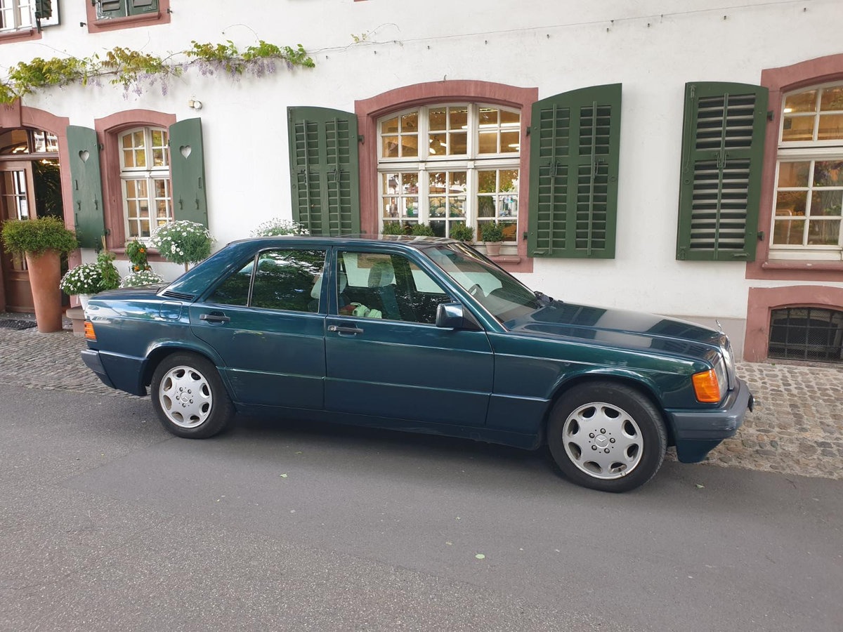 mercedes-benz w201 190 e 2.3