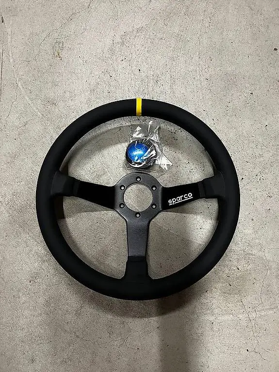 Sportlenkrad Sparco für Land Rover Defender