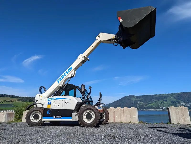 Elektro-Teleskopstapler / Hoflader