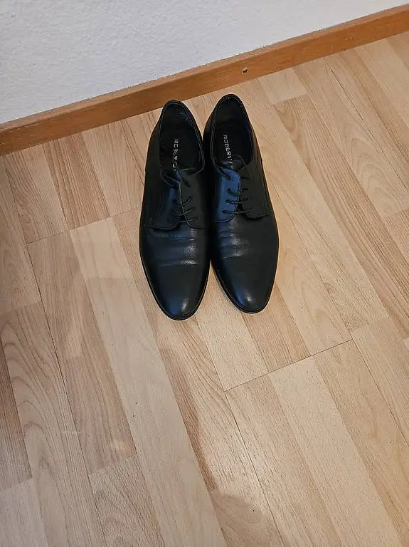 Schuhe Leder neu Grösse 43