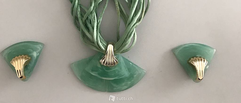 Modeschmuck (Kette uns Ohrclips)