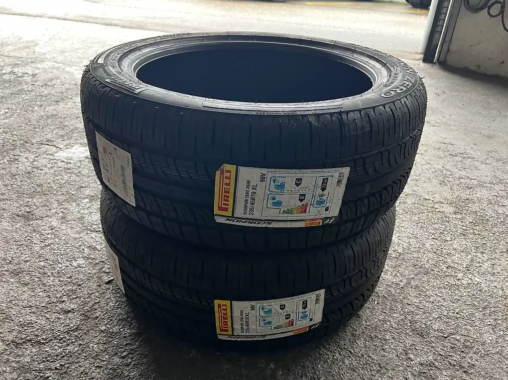 2x Sommer Pirelli 235/45 R19 99V XL