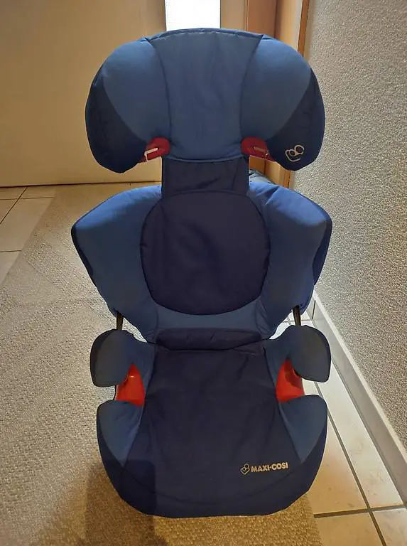 Maxi Cosi Kindersitz blau