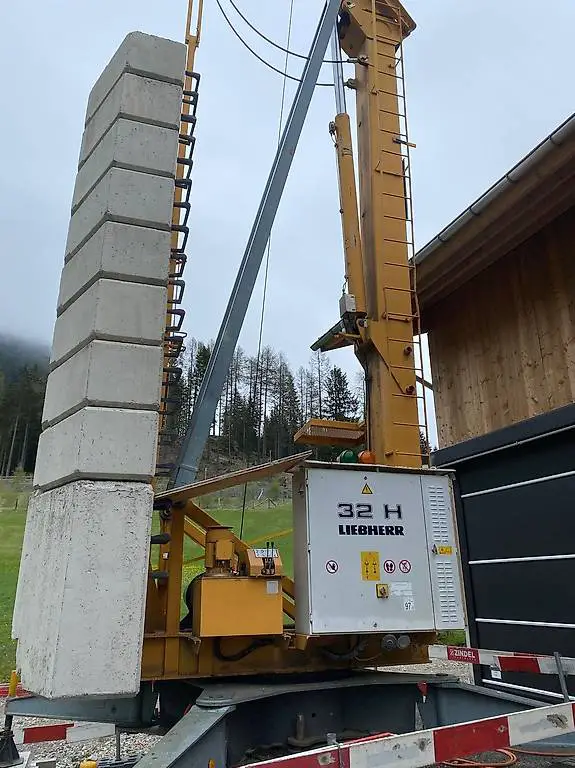 Liebherr Baukran 32H