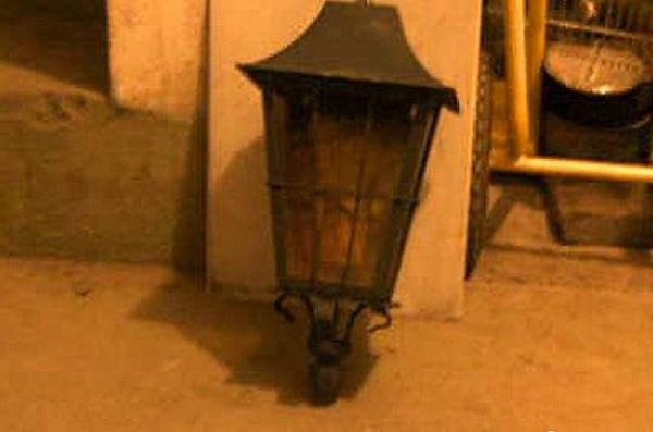  Wandlampe aussen220V 287.-.-gelb od. weissleuchtend u.vm.