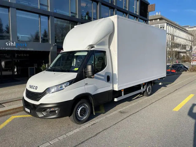 IVECO, Daily 35 S 18H V Kasten mit Hebebühne, Kastenwagen (Transporter)