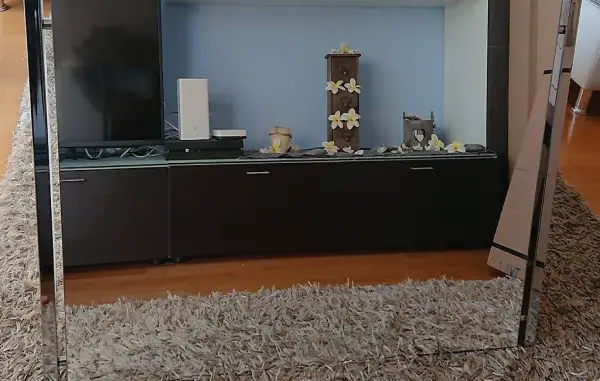 schöner grosser Spiegel