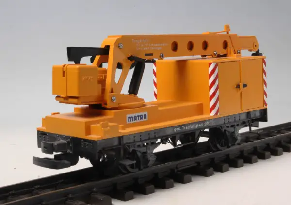 LGB Matra Kranwagen gelb defekte Sitz fehlt beim Steuerpult