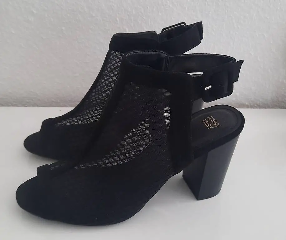 neuelegante mesh-sandalen. gr. 39