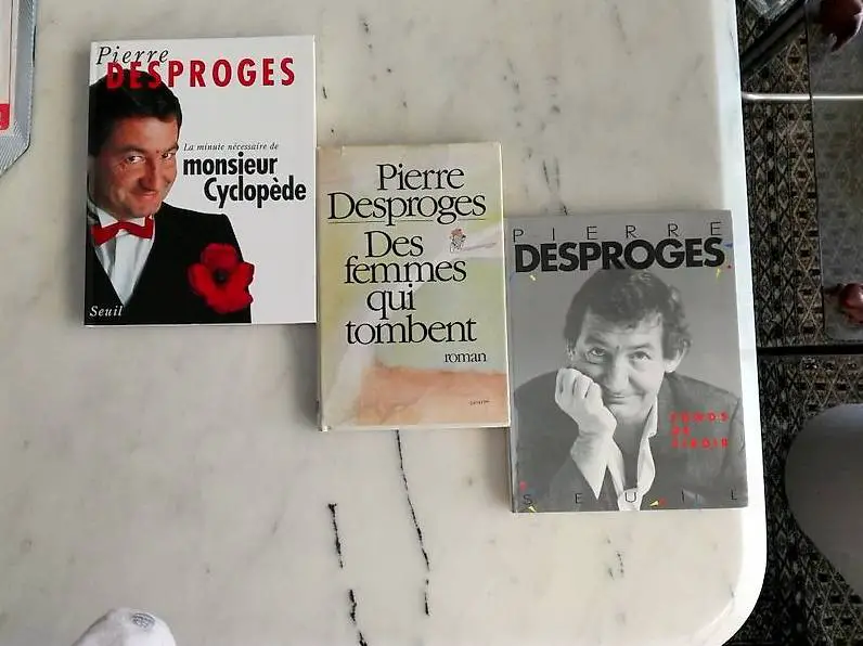 Livres trio de < < pierre Desproges
