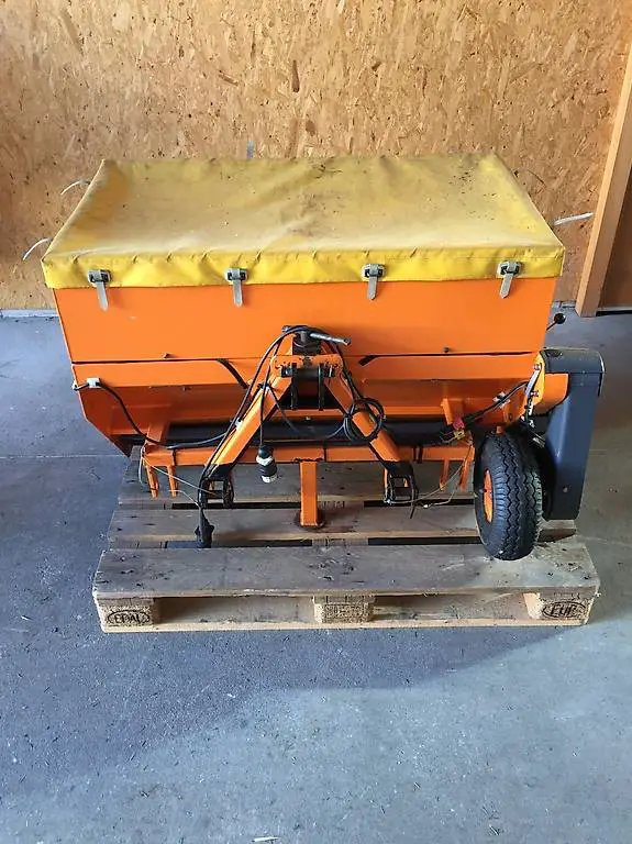 Salzstreuer / Splittstreuer EPoke