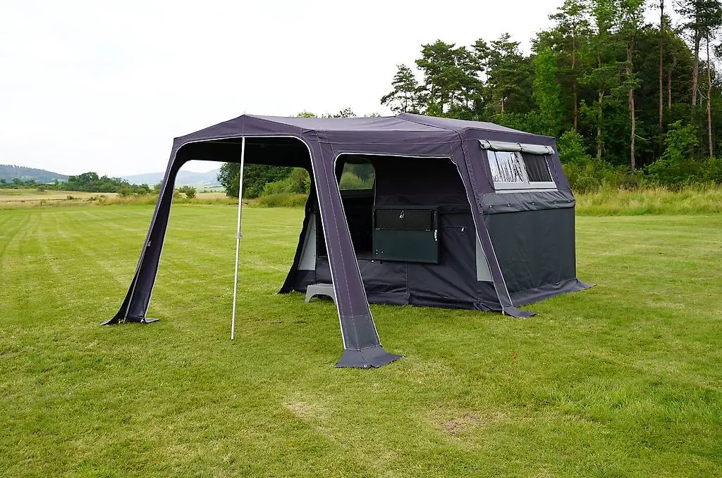 Zu vermieten: TPV Zeltklappanhänger mit Vorzelt