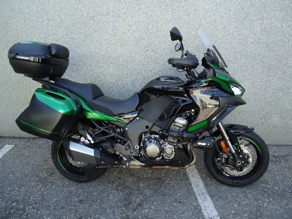Kawasaki Versys 1000SE Grand Tourer