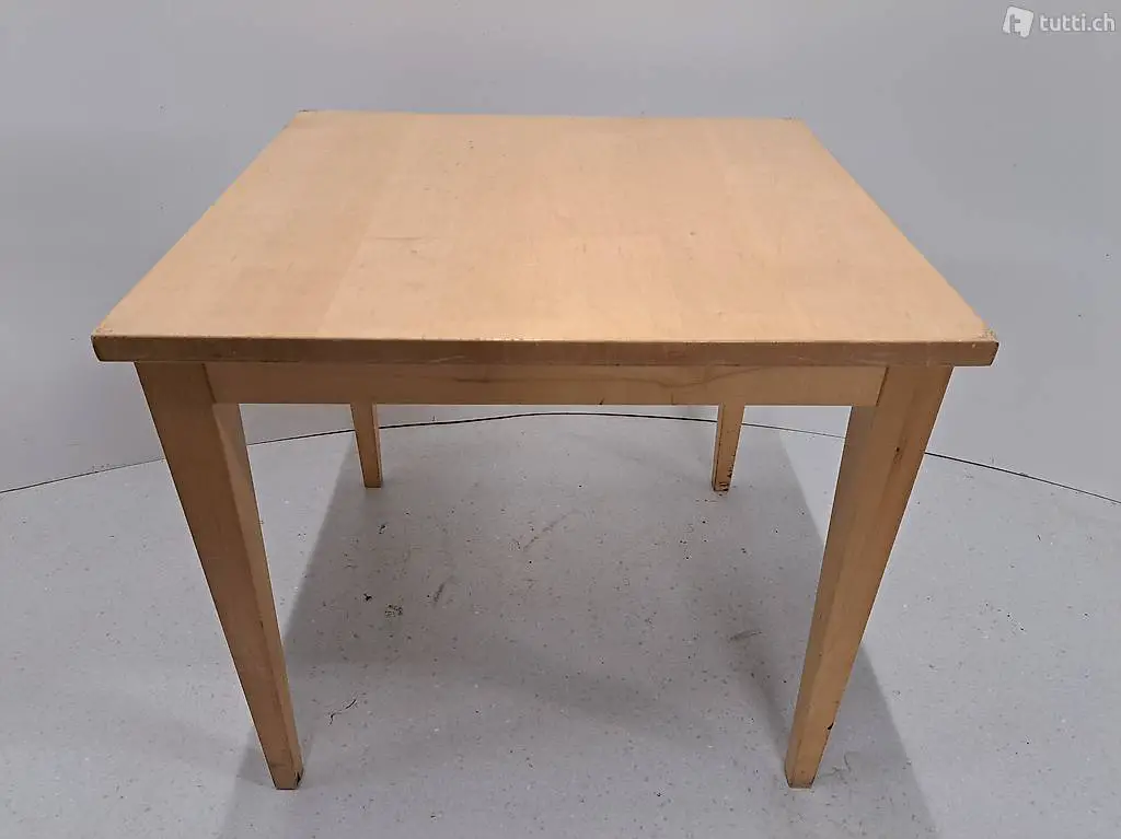  Tische l Stühle l Barstühle