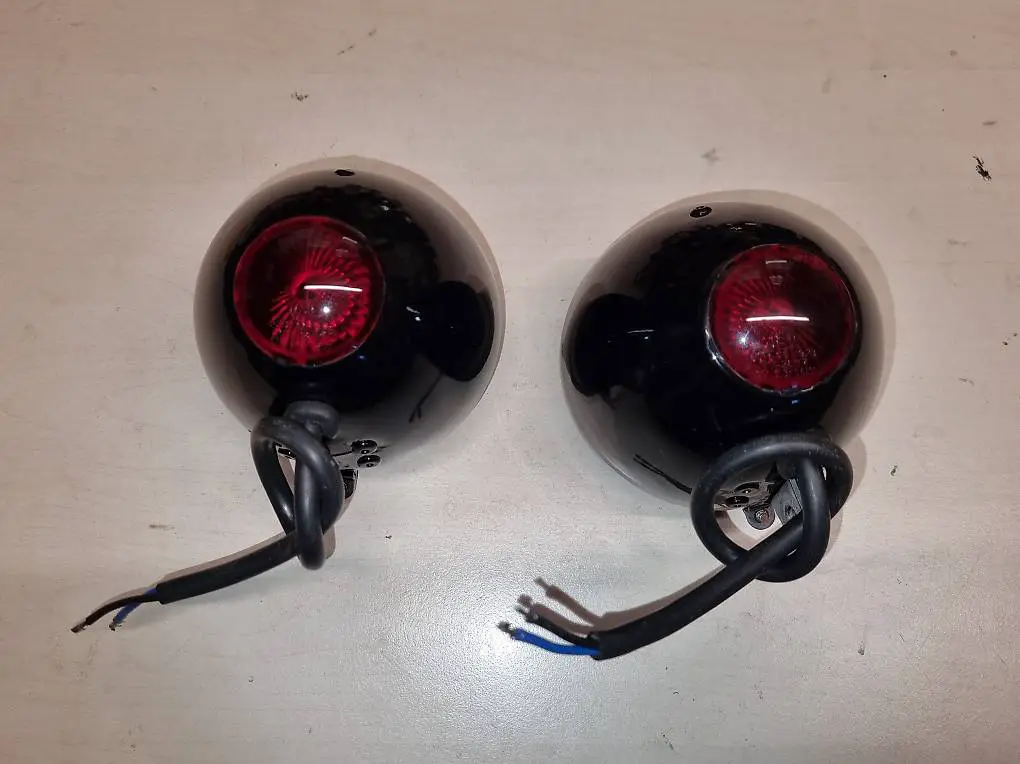 Rapid S/Spezial Lampen mit roten Rückstrahler