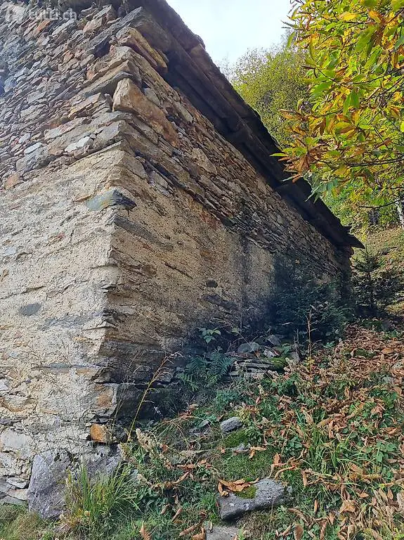 cascina da riattare monti ludiano 30 M accesso strada
