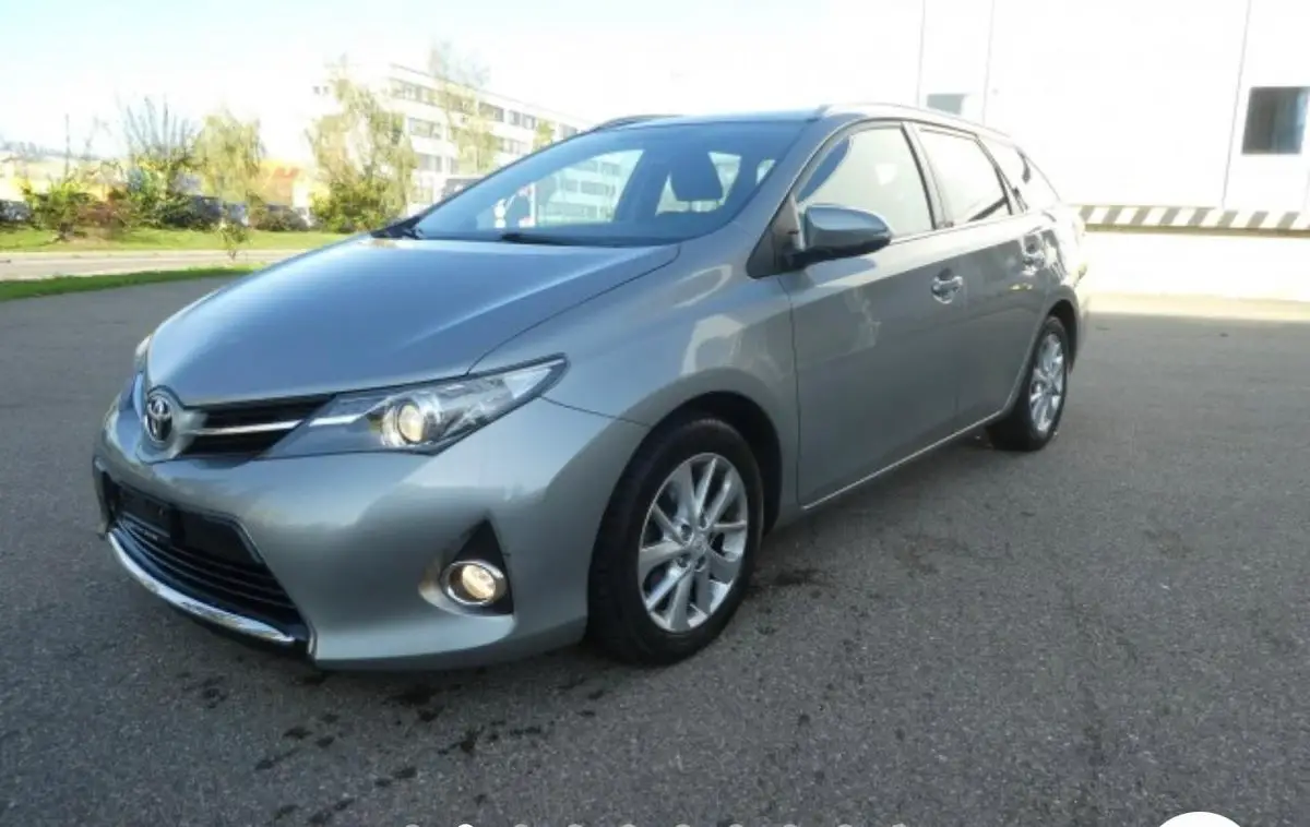 TOYOTA Auris Touring Sports 1.6 VMa Luna MultiDrive