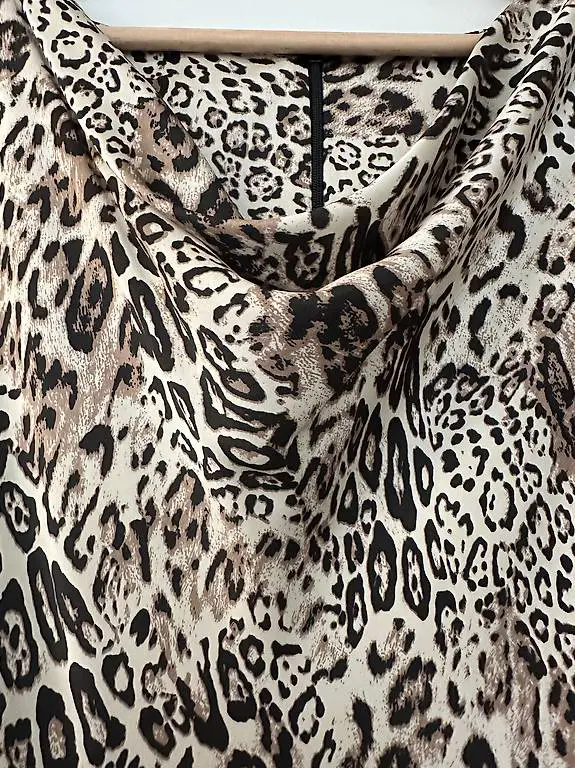 Elegantes Seidenkleid von F&F, Gr. M