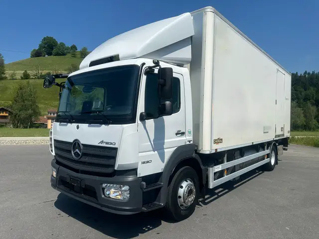 MERCEDES-BENZ, Atego 1530 4x2 Kühlfarzeug & Hebebühne, Kühlfahrzeug