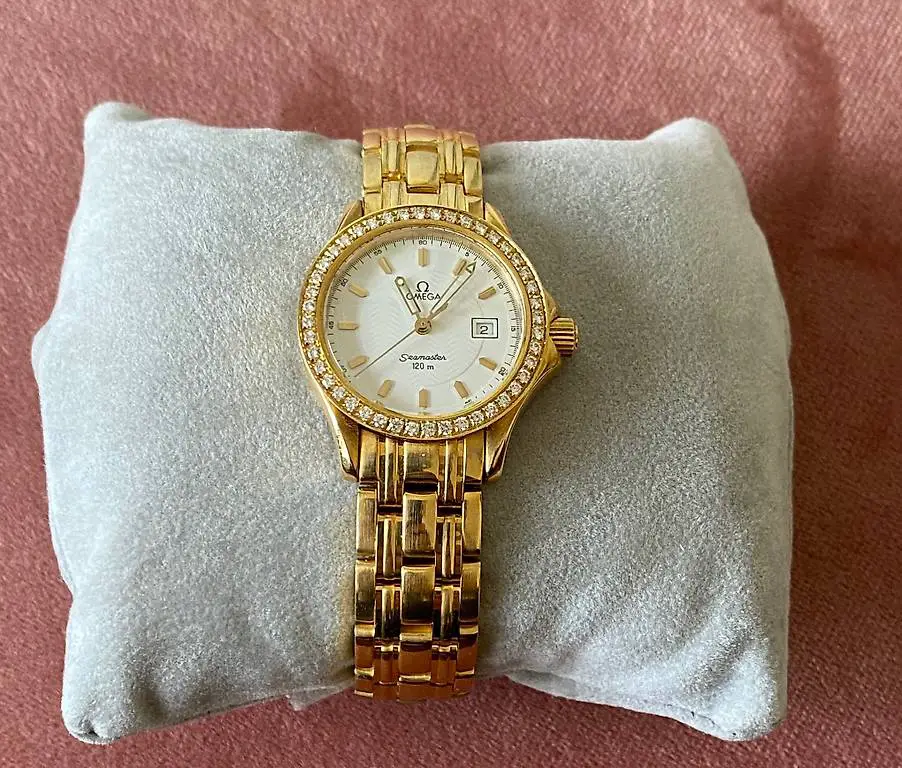 Omega Seamaster 18K Gold 120m Damenuhr Vintage